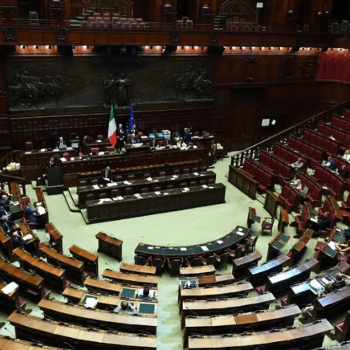 L’autonomia differenziata andrà avanti a colpi di delega e Dpcm: il Parlamento sarà escluso dalle decisioni chiave
