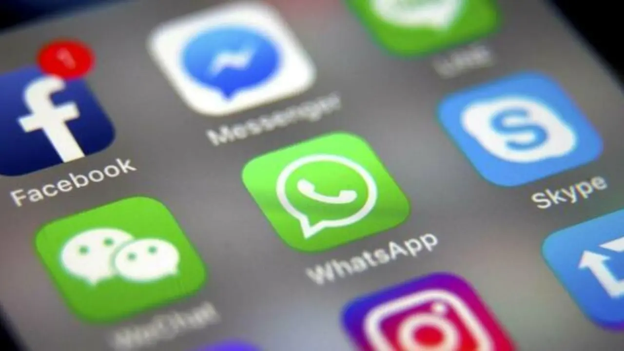 Facebook e Instagram non funzionano, problemi di accesso in tutta Italia: ecco cosa succede
