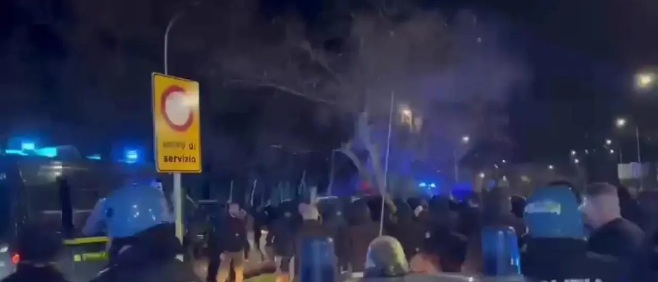 Derby violento, i consiglieri comunali di Catanzaro: «Chi copre le responsabilità di quanto accaduto a Cosenza?»