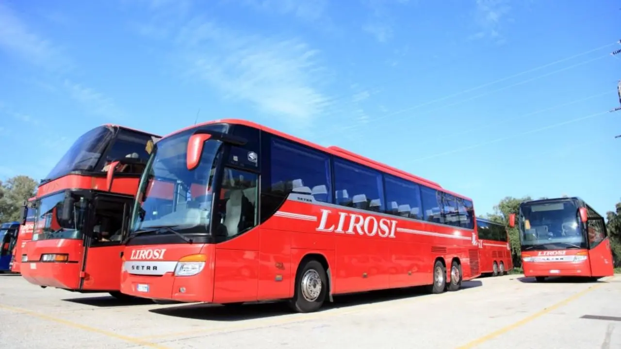 Gioia Tauro, momento buio per la Lirosi Linee: perdita di posti di lavoro e disservizi per l’utenza