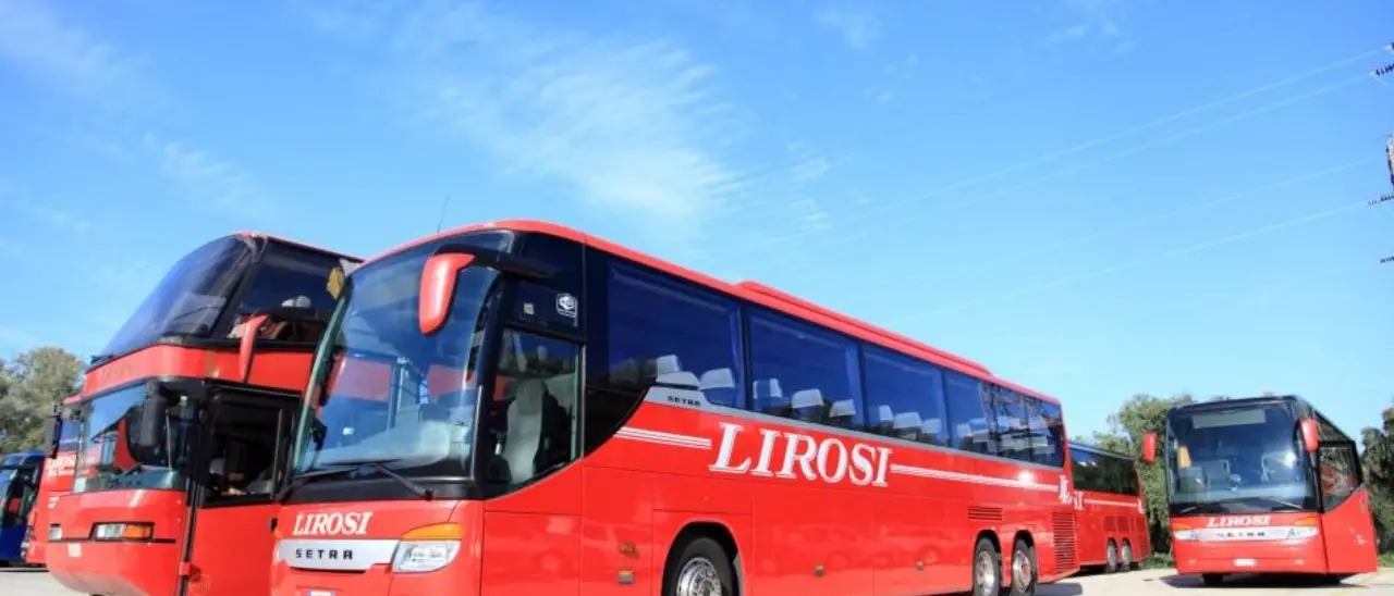 Gioia Tauro, momento buio per la Lirosi Linee: perdita di posti di lavoro e disservizi per l’utenza