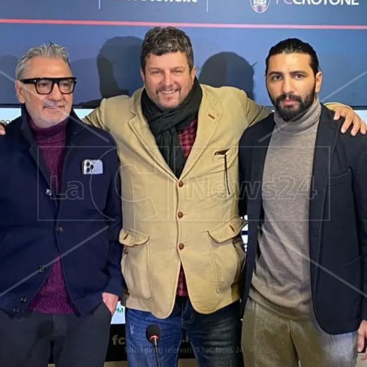 Crotone, fuori rosa Gigliotti e D’Errico. Il presidente Vrenna punta il dito contro i calciatori