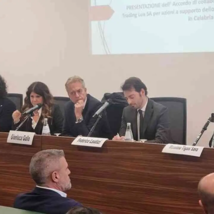 La Nutella (e non solo) con le nocciole calabresi, accordo tra Regione e Ferrero: «È la nostra certificazione di qualità»