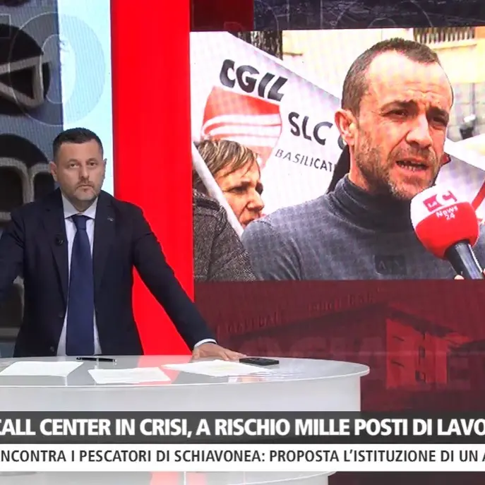 La crisi dei call center, una protesta con tanti volti e una sola voce: «Basta promesse, vogliamo soluzioni»