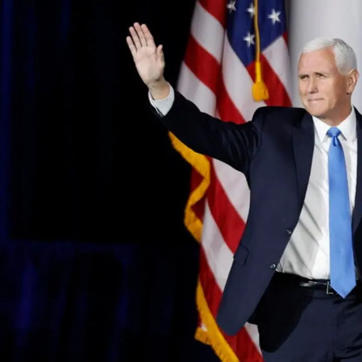 Stati Uniti, Mike Pence a Fox: «Non appoggerò Donald Trump per la presidenza»