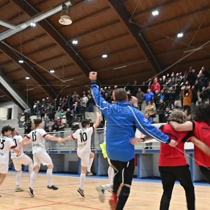 Calcio a 5, il Città di Acri batte 6-3 la Castellana si avvicina alla promozione in Serie A