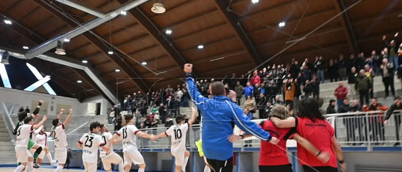 Calcio a 5, il Città di Acri batte 6-3 la Castellana si avvicina alla promozione in Serie A