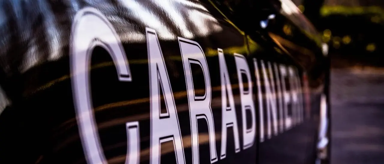 Spara al collega per invidia: «A lui hanno dato il camion più bello e nuovo». Denunciato un 58enne calabrese