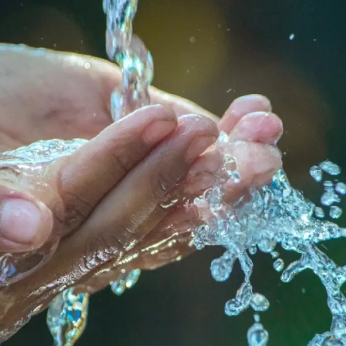 Acqua azzurra acqua “cara”: bollette sempre più salate, a Vibo Valentia gli aumenti maggiori tra 2022 e 2023