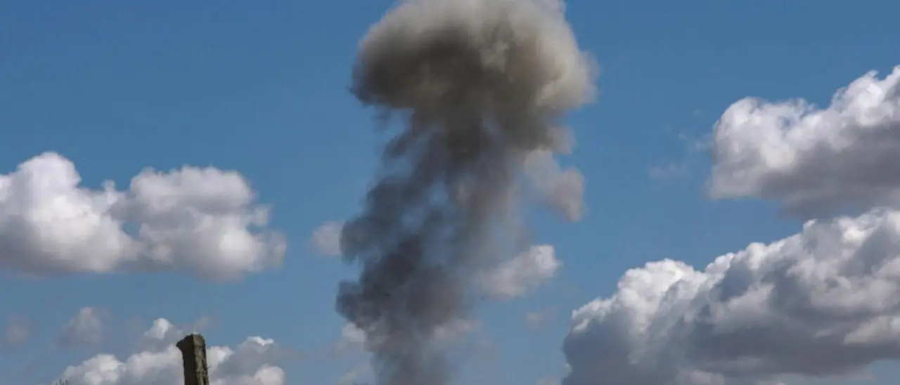 Guerra in Medio Oriente, raid israeliano sul campo profughi di Nuseirat: 27 morti