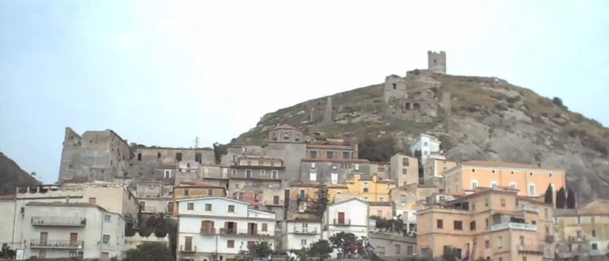 Racconta Amantea, sei incontri con scrittori e storici per conoscere meglio la città