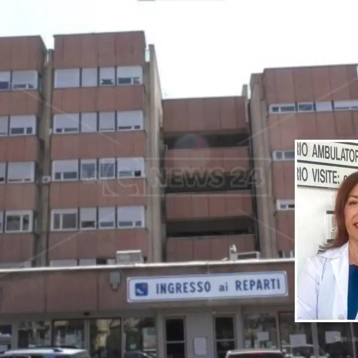 Reggio, nuova tegola per l’ex primario di Dermatologia: dopo il licenziamento arriva una multa di 60mila euro dall’Aifa