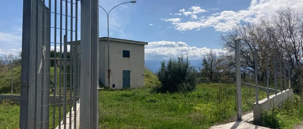 Gioia Tauro, riprendono i lavori per la riqualificazione delle sorgenti Gillè. Il sindaco: «Avremo più acqua e risparmieremo»