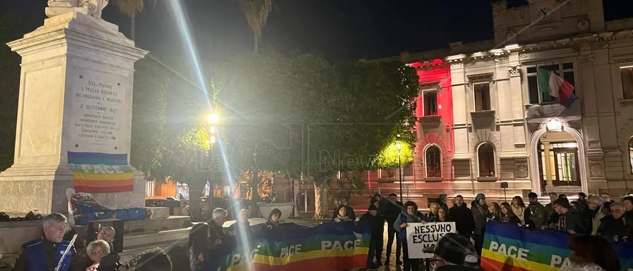 Reggio Calabria si ritrova in piazza per non dimenticare il dramma delle morti nel Mediterraneo