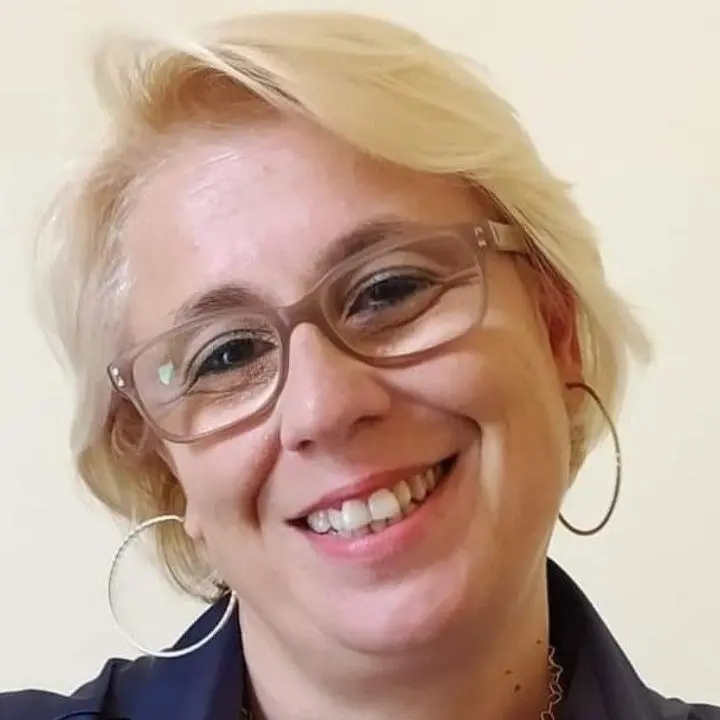 Reggio Calabria, scomparsa la psicologa del centro antiviolenza Tiziana Iaria. L’appello del marito: «Aiutatemi a trovarla»
