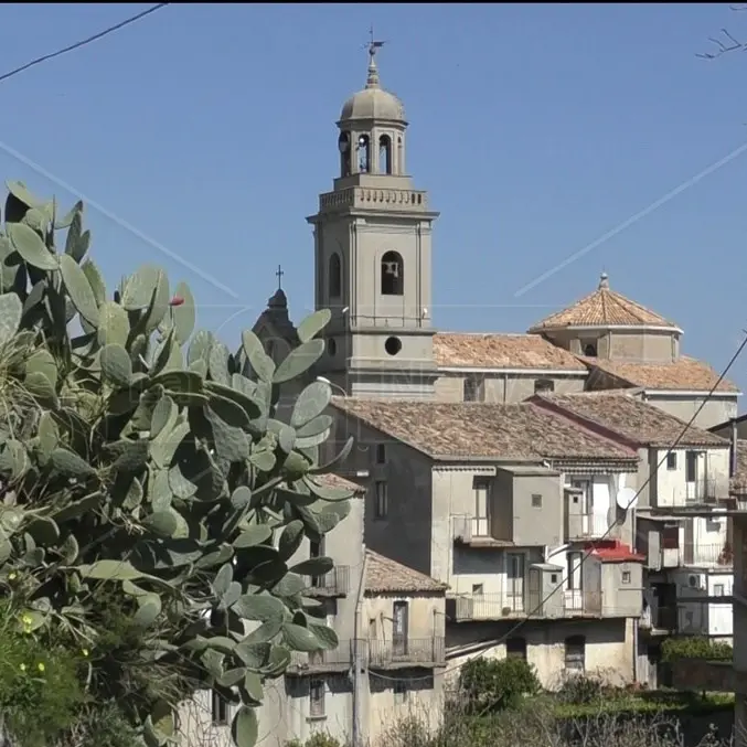 Giornate Fai, alla scoperta di Santa Caterina dello Ionio: l’attacco dei pirati, i castelli e le chiese