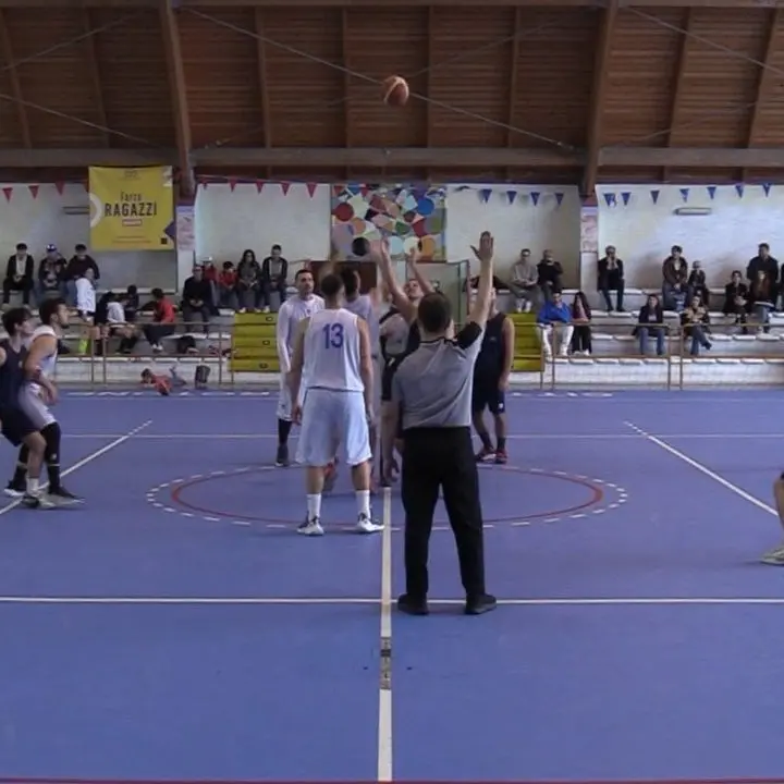 Basket, la pallacanestro torna a Crotone: l’Asd Jonica batte Rosarno al PalaKrò