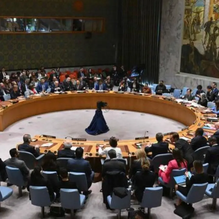 Per la prima volta l’Onu chiede il cessate il fuoco a Gaza. Cruciale l’astensione degli Usa, furente Netanyahu