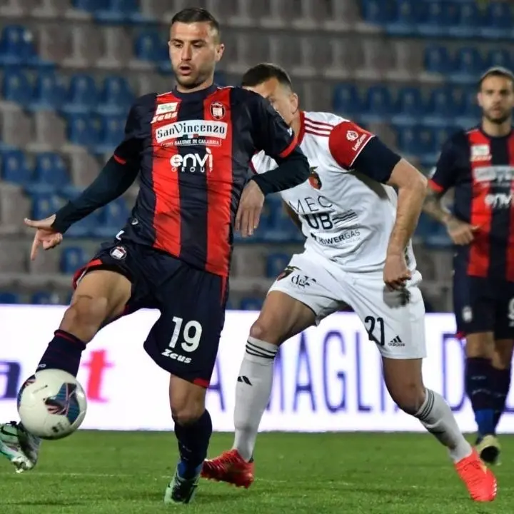 Il Crotone non sa più vincere, con la Casertana allo Scida termina 0-0