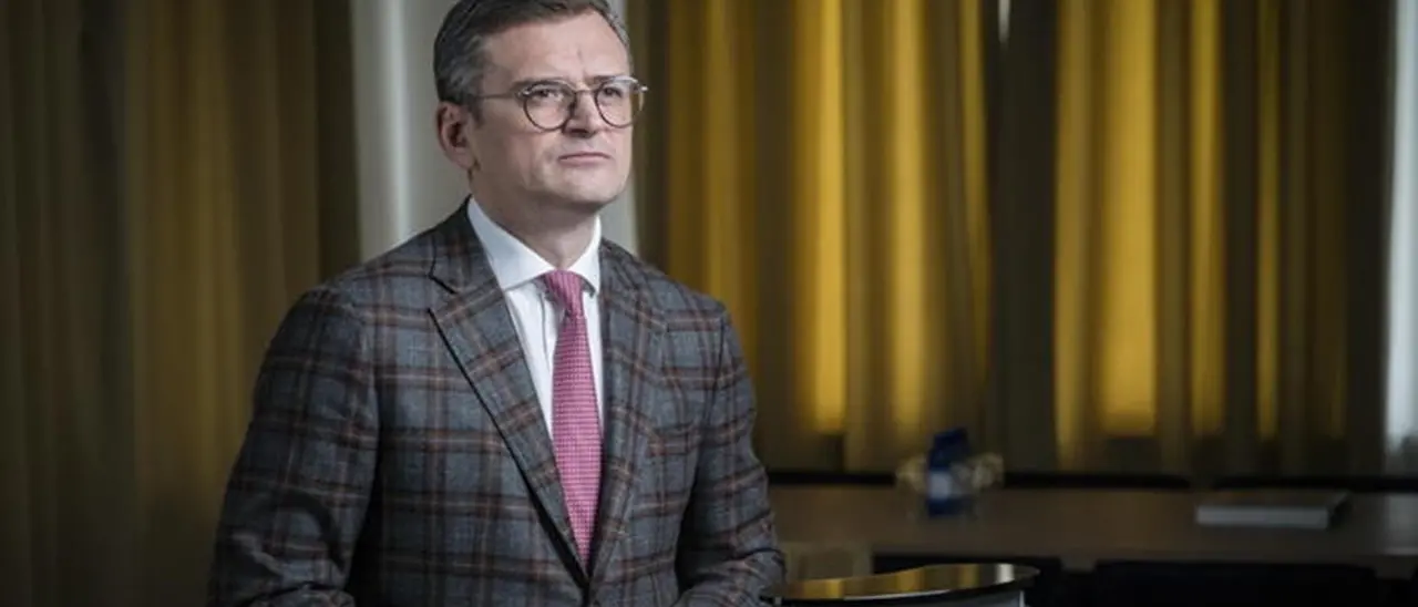 Ucraina, il ministro degli Esteri Kuleba: «Invio delle truppe Nato? Quel giorno potrebbe arrivare»