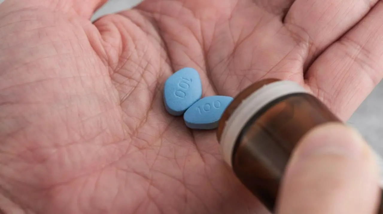 Viagra per combattere l’Alzheimer: secondo uno studio può ridurre del 50% l’insorgenza del morbo