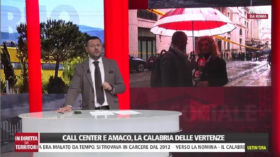 Amaco e call center, le vertenze occupazionali che mettono a rischio migliaia di dipendenti in Calabria