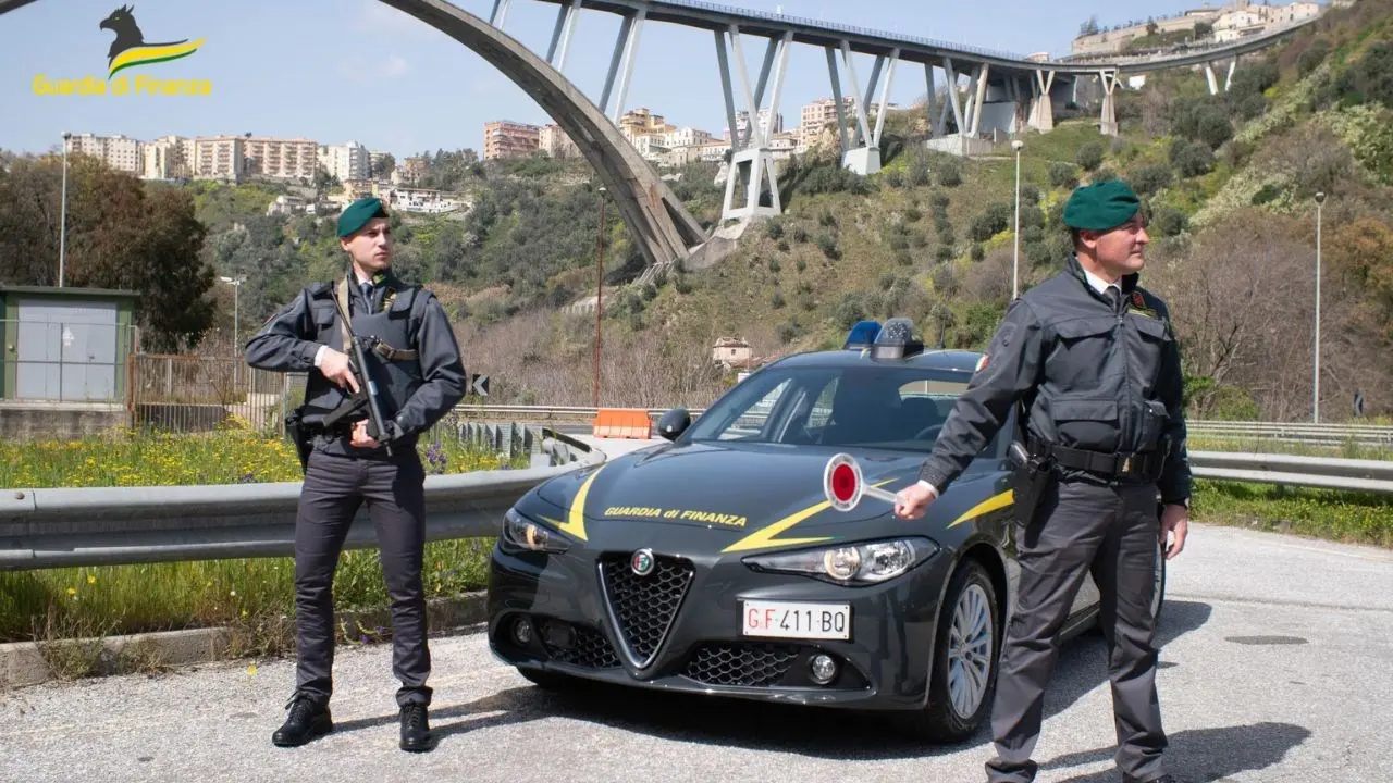 Catanzaro, sequestro per oltre 5 milioni di euro nei confronti di 2 ex dirigenti dell’ospedale Pugliese Ciaccio - I NOMI