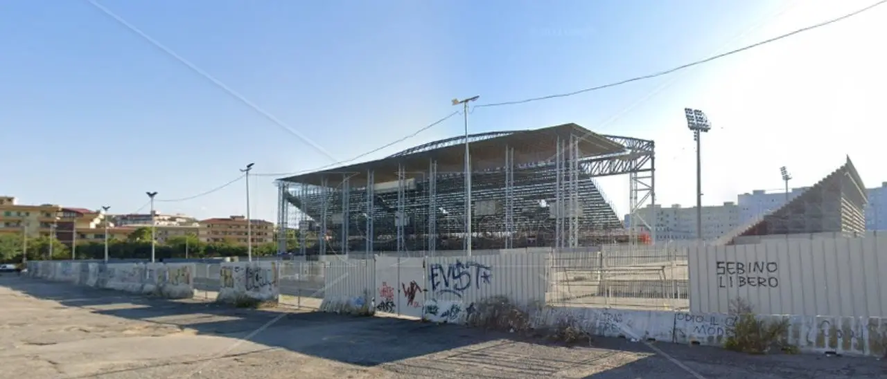 Antica Kroton, si accelera per iniziare gli scavi archeologici allo stadio Ezio Scida: «Indispensabile rimuovere la tribuna»