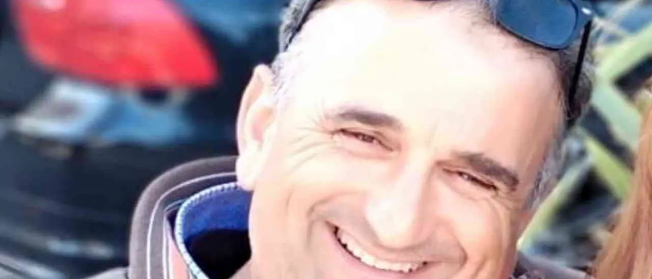 Ha un infarto mentre è alla guida del treno: prima di morire riesce a mettere in salvo gli 87 passeggeri