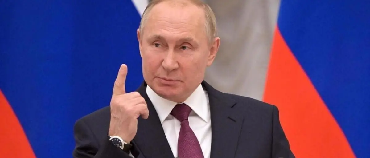 Ucraina, il presidente russo Putin avverte: «Pronti a colpire gli F-16 anche negli aeroporti Nato»