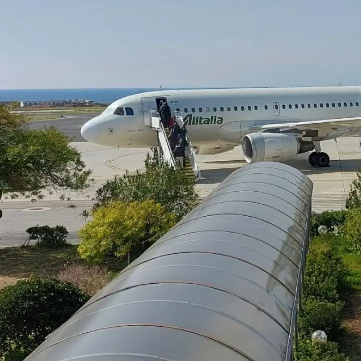 Reggio Calabria, l’aeroporto chiude due giorni per lavori: cancellati 4 voli da e per Roma