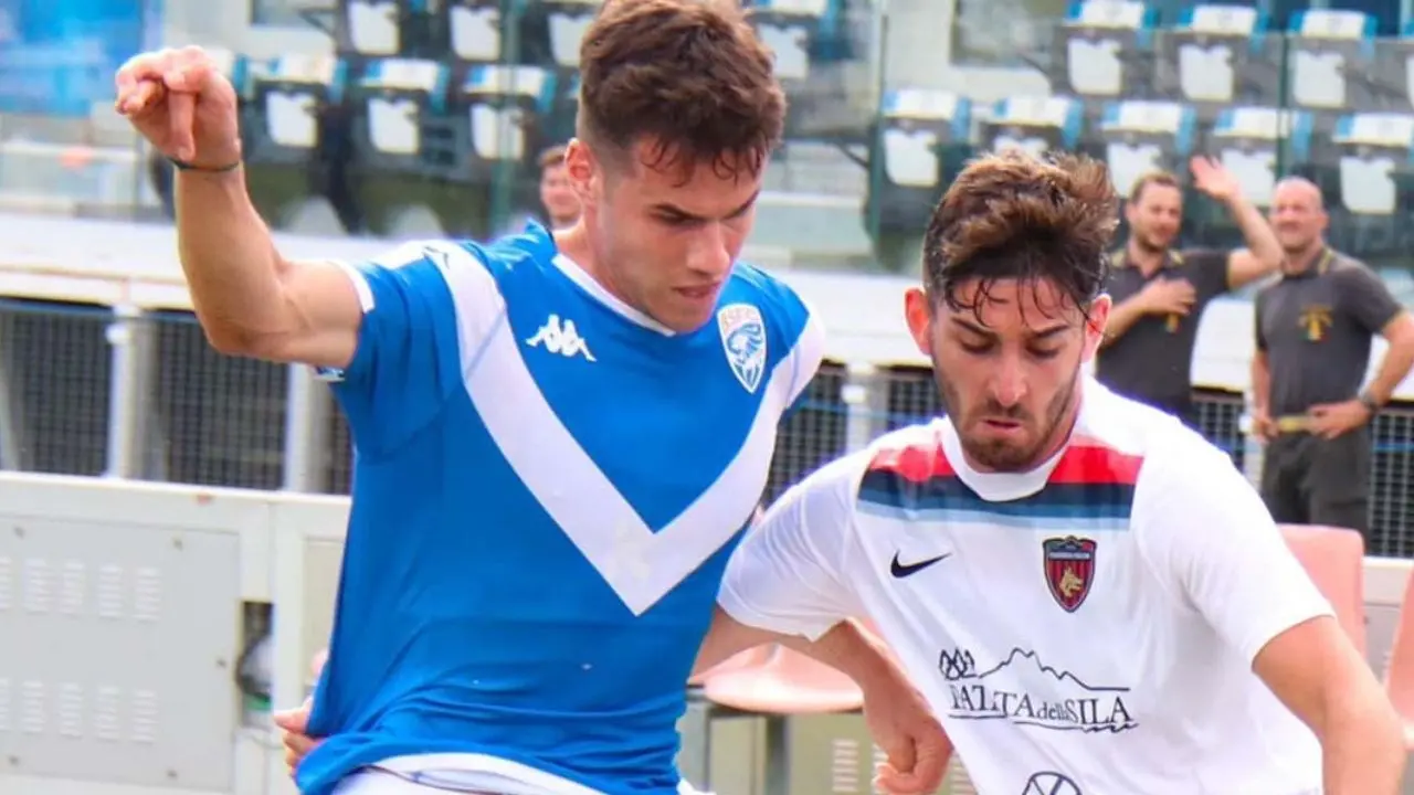 Cosenza-Brescia ormai un classico di Serie B: partite mai banali dei rossoblù contro le rondinelle