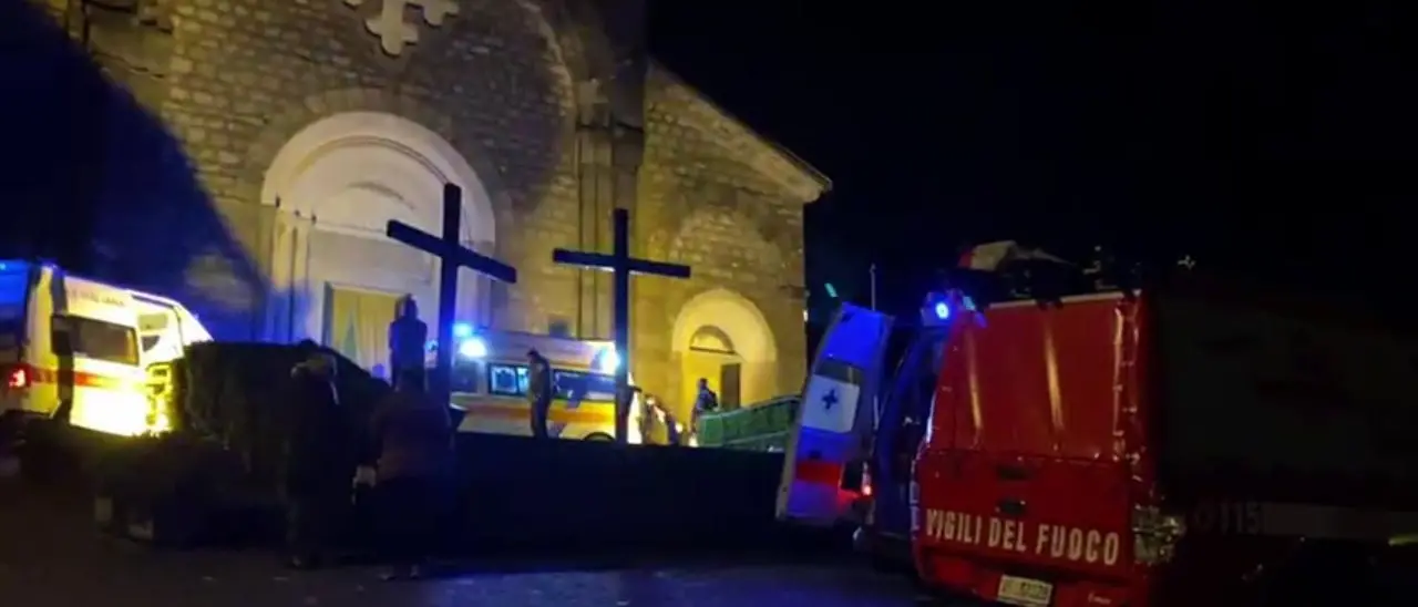 Fuga di gas in una chiesa durante la messa di Pasqua, 40 intossicati nel Torinese