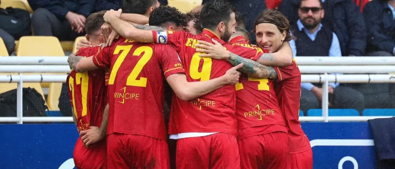 Parma-Catanzaro, Pasquetta a tinte giallorosse: Biasci e Antonini abbattono la capolista