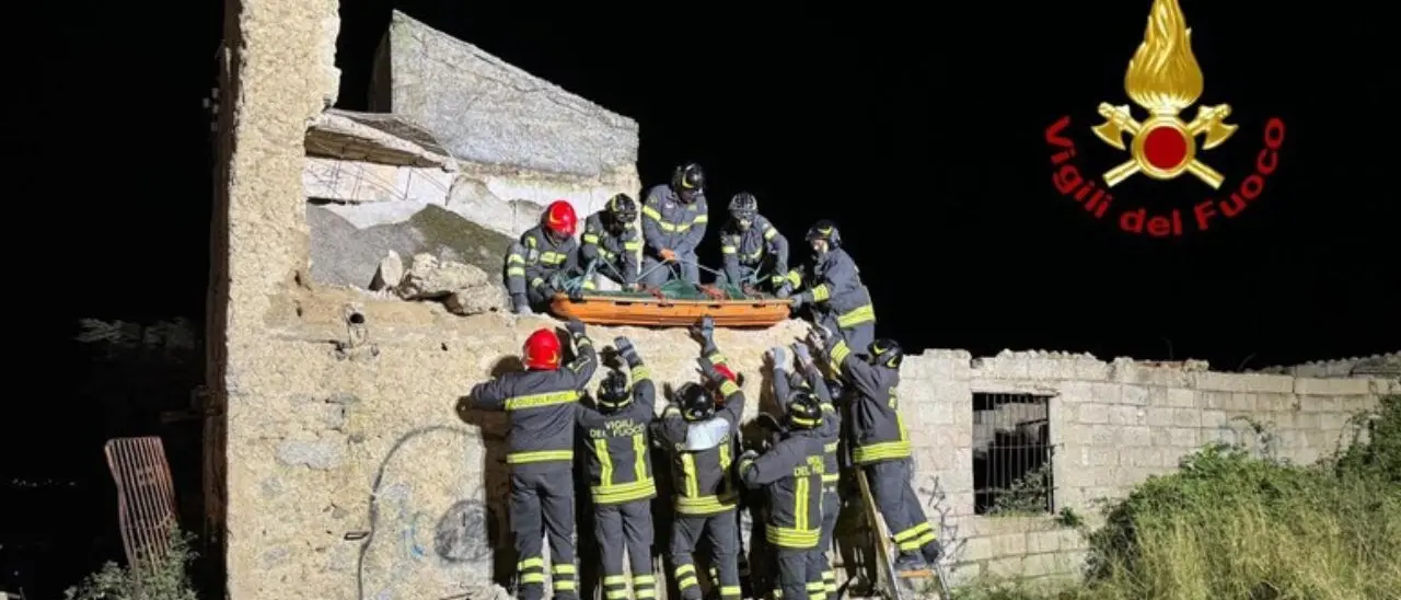 Tragedia in Sardegna, crolla il solaio di una casa diroccata: morti due ragazzi di 14 e 15 anni