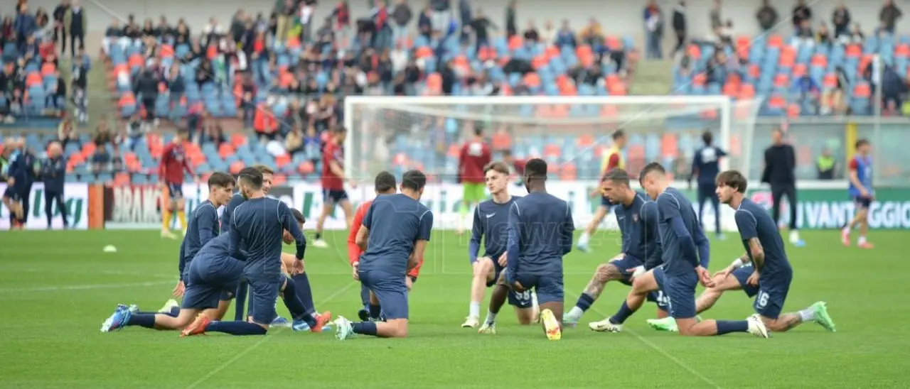 Ritiro punitivo per il Cosenza, tutto blindato in vista del match contro la Feralpisalò