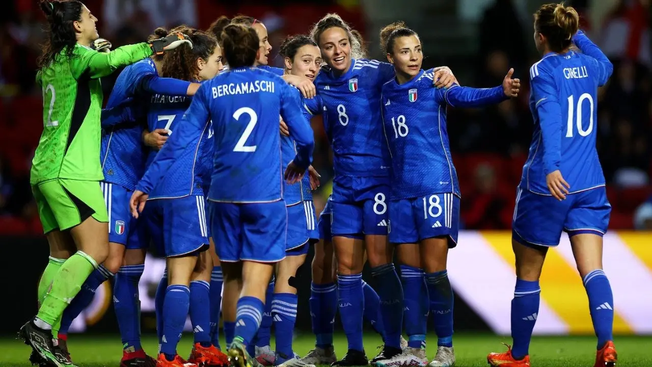 La Calabria si veste d’azzurro, a Cosenza arriva la Nazionale femminile: venerdì sfida ai Paesi Bassi