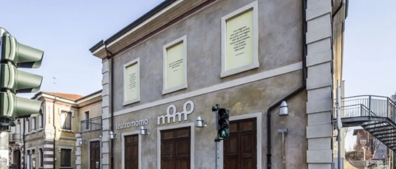 Mestre, cade durante i lavori in un teatro: muore un operaio di 45 anni