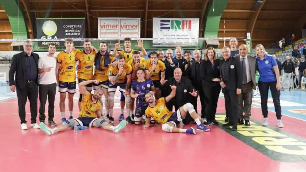 Volley, l’Omi-Fer Palmi alla ricerca del triplete: l’obiettivo ora è la promozione in Serie A2