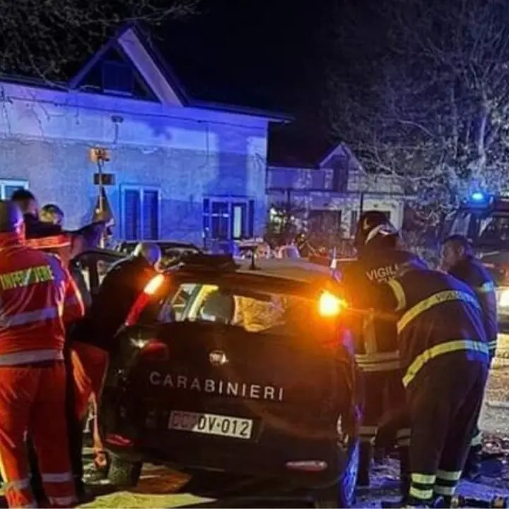 Tragico incidente stradale nel Salernitano, morti due carabinieri nello scontro fra tre auto