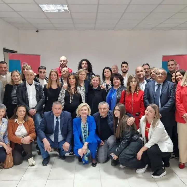 Gioia Tauro, Mariarosaria Russo al lavoro per la preparazione delle liste: 70 i candidati a sostegno della preside