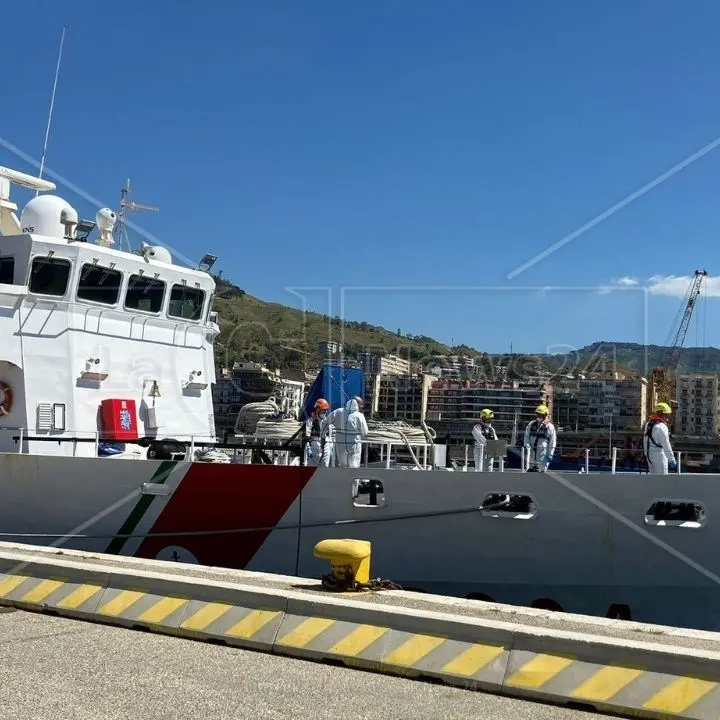 Arrivati 136 migranti a Reggio Calabria: tra loro anche diversi bambini