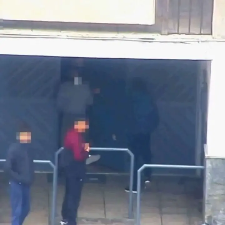 Traffico di droga in Sicilia, smantellata una piazza di spaccio a Catania: 30 arresti