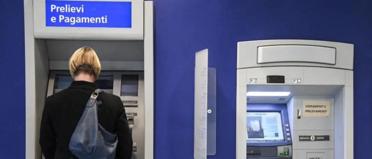 «In 10 anni persi al Sud oltre 1300 sportelli bancari, in Calabria è già allarme»