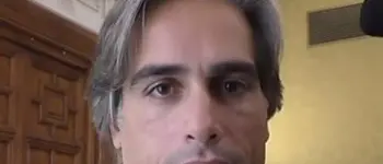 Incendiata la palestra di una scuola a Reggio Calabria, Falcomatà: «Non gliela daremo vinta»