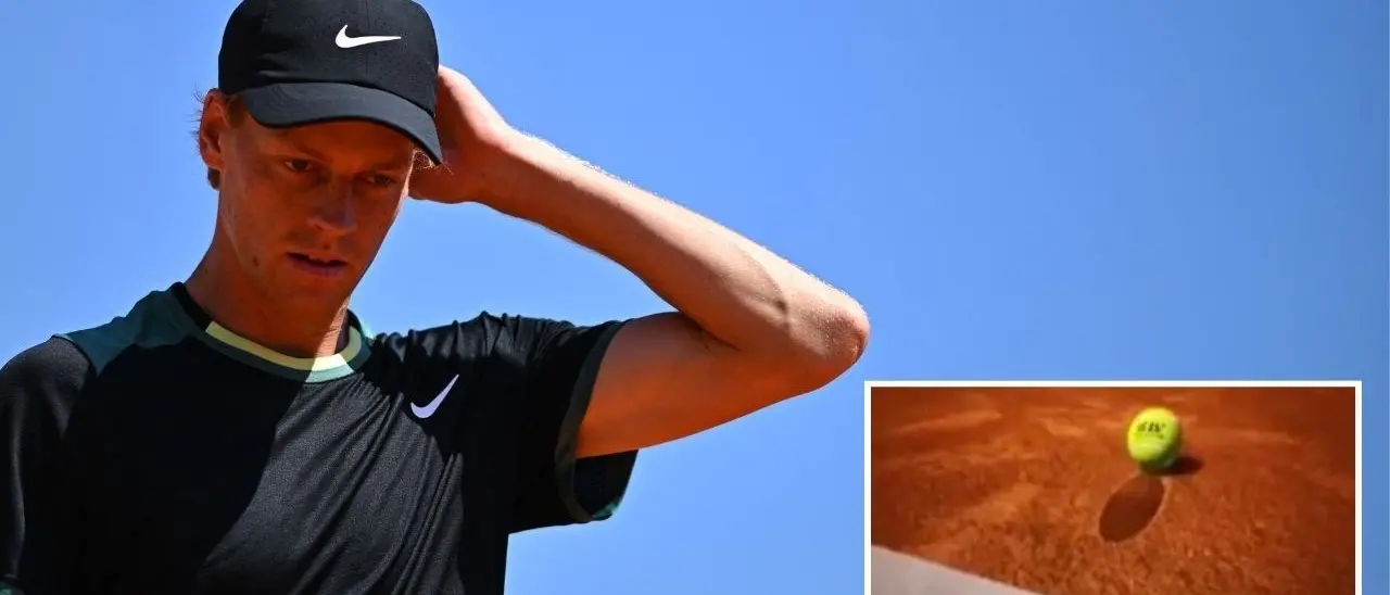 Il Var del tennis che può chiedere solo chi è in campo. E Sinner “bravo ragazzo” non l’ha fatto: ecco perché ha perso a Montecarlo
