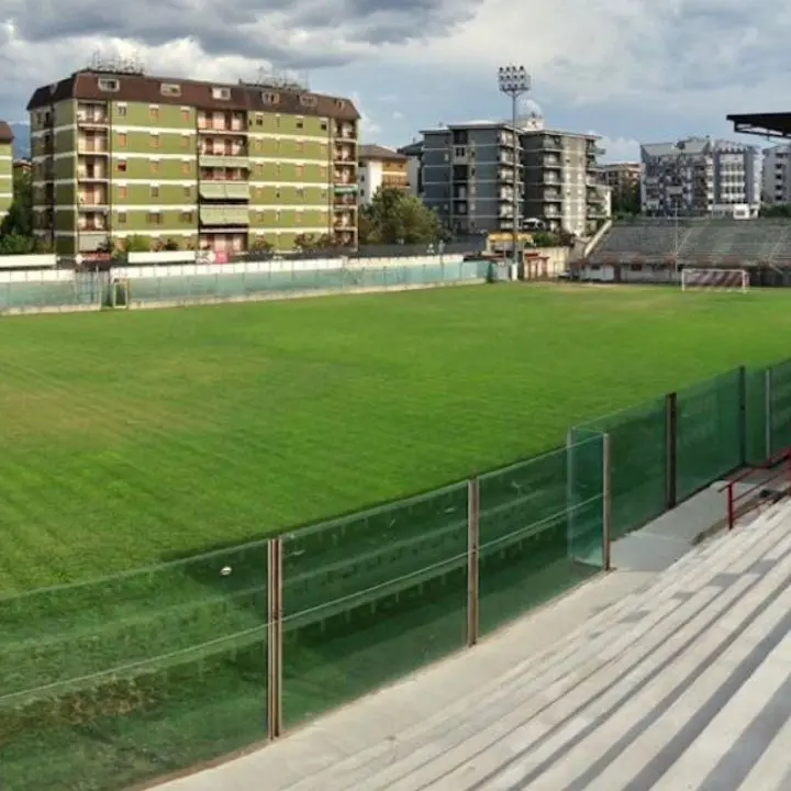 Rende, interrotta la concessione dello stadio Lorenzon: «Lunga serie di violazioni»