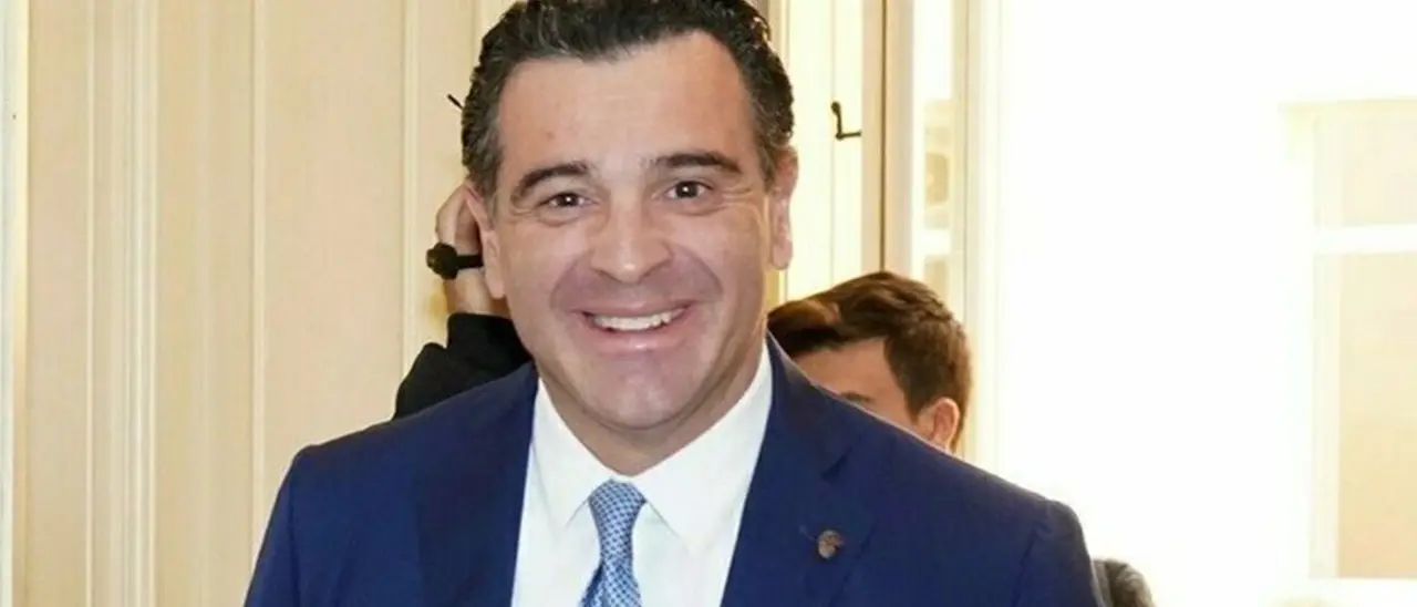 Corruzione e appalti pilotati ad Avellino, arrestato il sindaco dimissionario Gianluca Festa