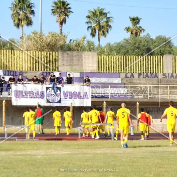 Serie D, verso Ragusa-Gioiese: i viola in Sicilia per onorare il finale di campionato