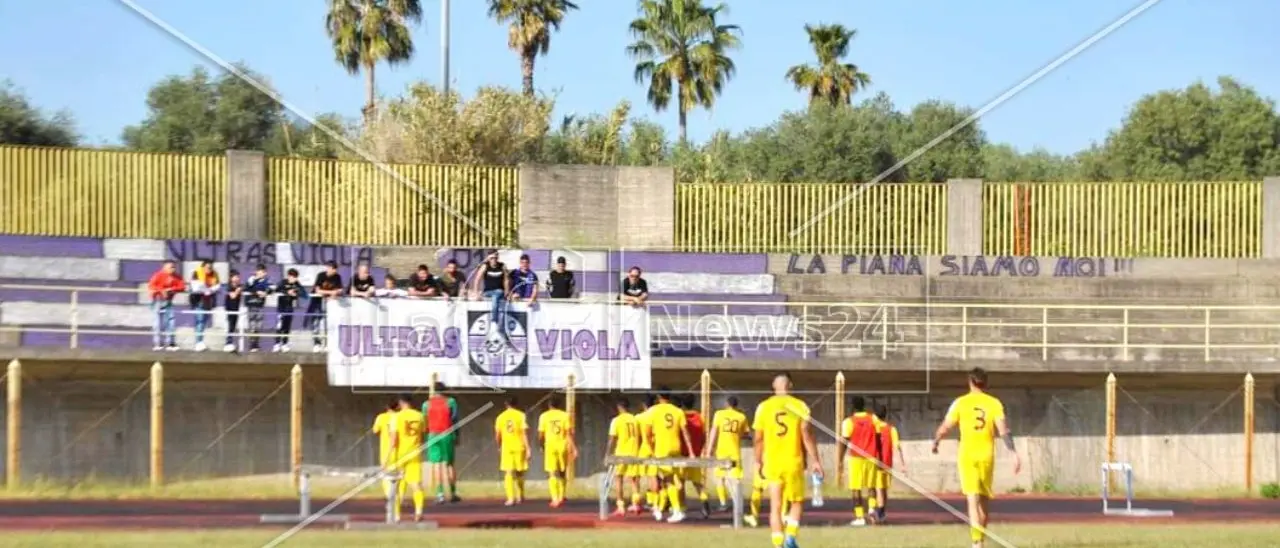 Serie D, verso Ragusa-Gioiese: i viola in Sicilia per onorare il finale di campionato